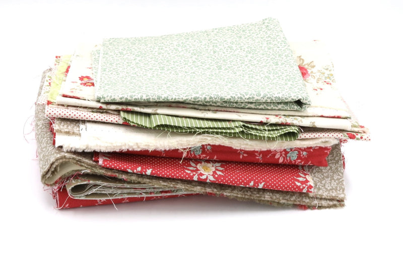 Scrap Bag #30- Tilda- Merry Christmas