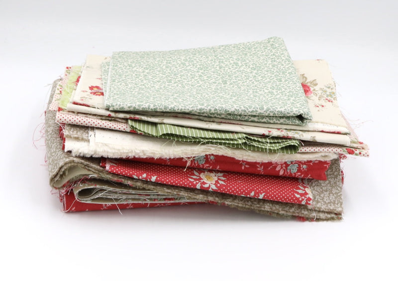 Scrap Bag #30- Tilda- Merry Christmas