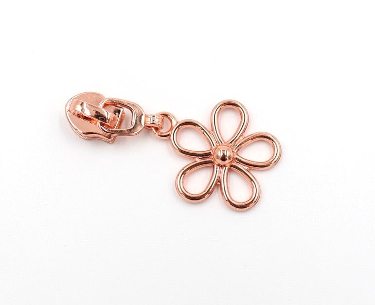 #5 Rose Gold Flower Pull