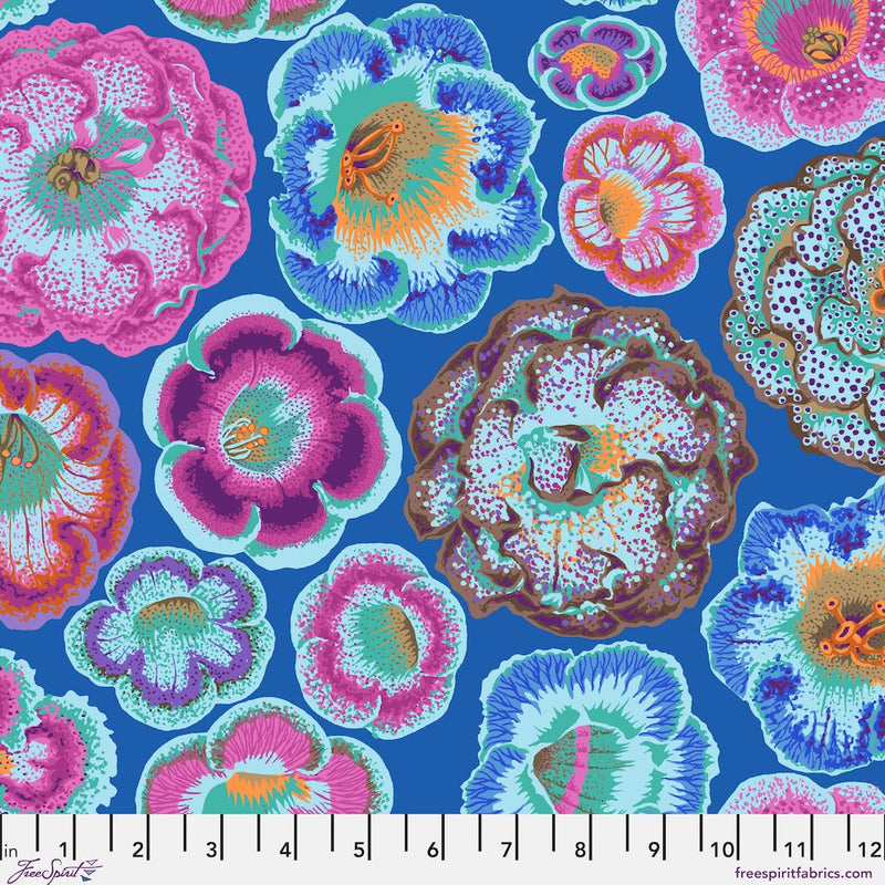 Kaffe Fassett August 2026 Collective- Helen PWPJ140.COOL- Half Yard
