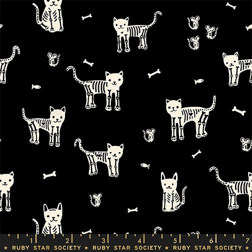 PRE-ORDER Boo Valley by Alexia Marcella Abegg- RS 4194 13 Black - Half Yard- June 2027