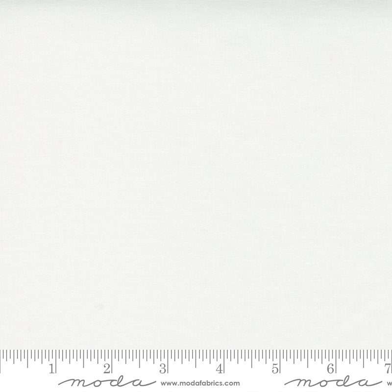 Moda Bella Solids - Off White 9900 200 - Half Yard - Modern Fabric Shoppe
