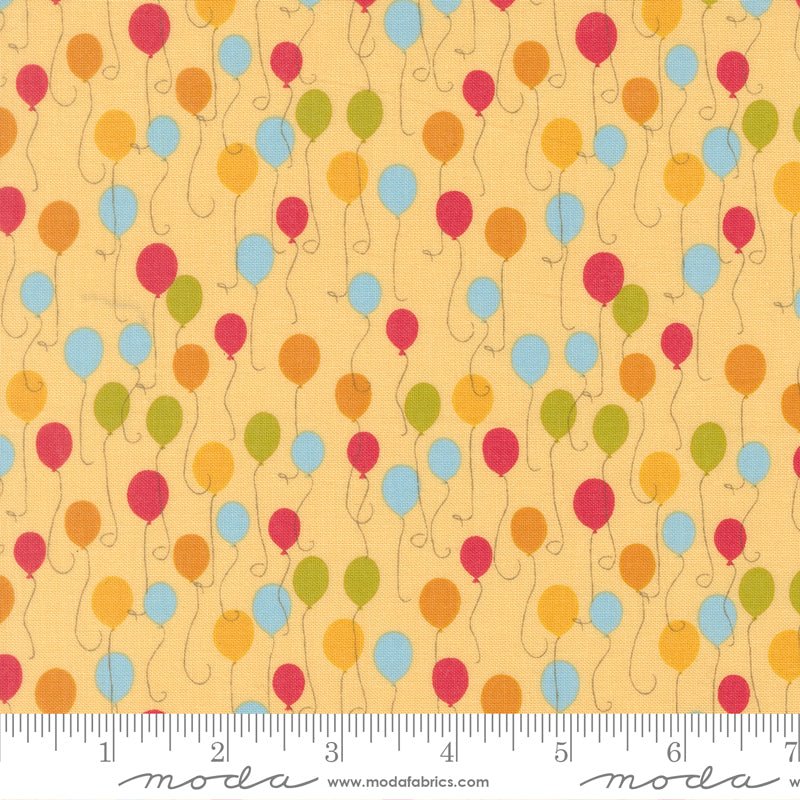 PRE - ORDER Animal Park Fun by Stacy Lest Hsu - Banana 20961 19 - Half Yard - January 2026 - Modern Fabric Shoppe