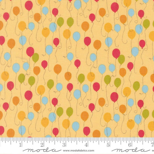 PRE - ORDER Animal Park Fun by Stacy Lest Hsu - Banana 20961 19 - Half Yard - January 2026 - Modern Fabric Shoppe