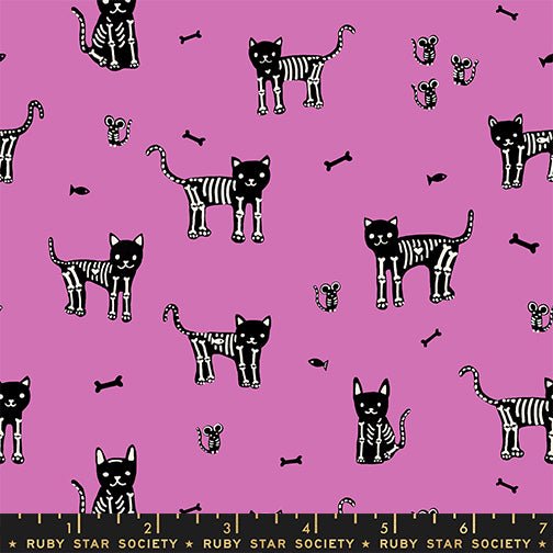 PRE-ORDER Boo Valley by Alexia Marcella Abegg- RS 4194 13 Heliotrope - Half Yard- June 2027 - Modern Fabric Shoppe