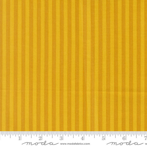 PRE - Order Popcorn by Elizabeth Hartman - Golden 51283 30 - Half Yard - November 2026 - Modern Fabric Shoppe